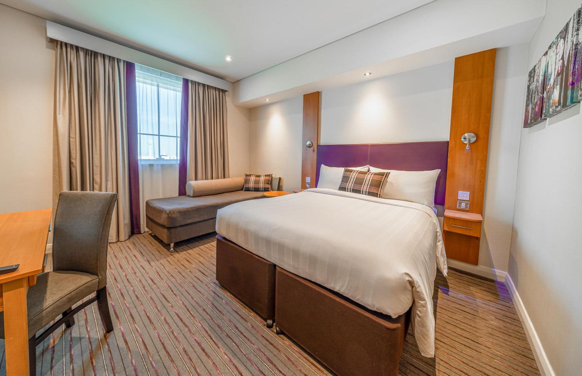 Premier Inn Dubai Silicon Oasis Exteriér fotografie